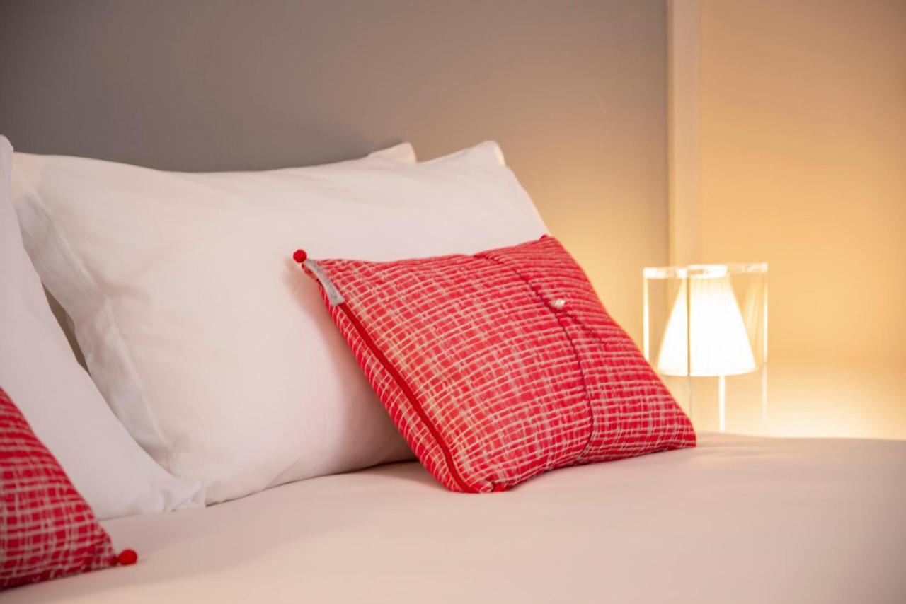 Time To Be - Luxury Apartments Centro Storico 佩斯基耶拉德加达 外观 照片