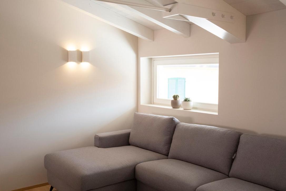 Time To Be - Luxury Apartments Centro Storico 佩斯基耶拉德加达 外观 照片