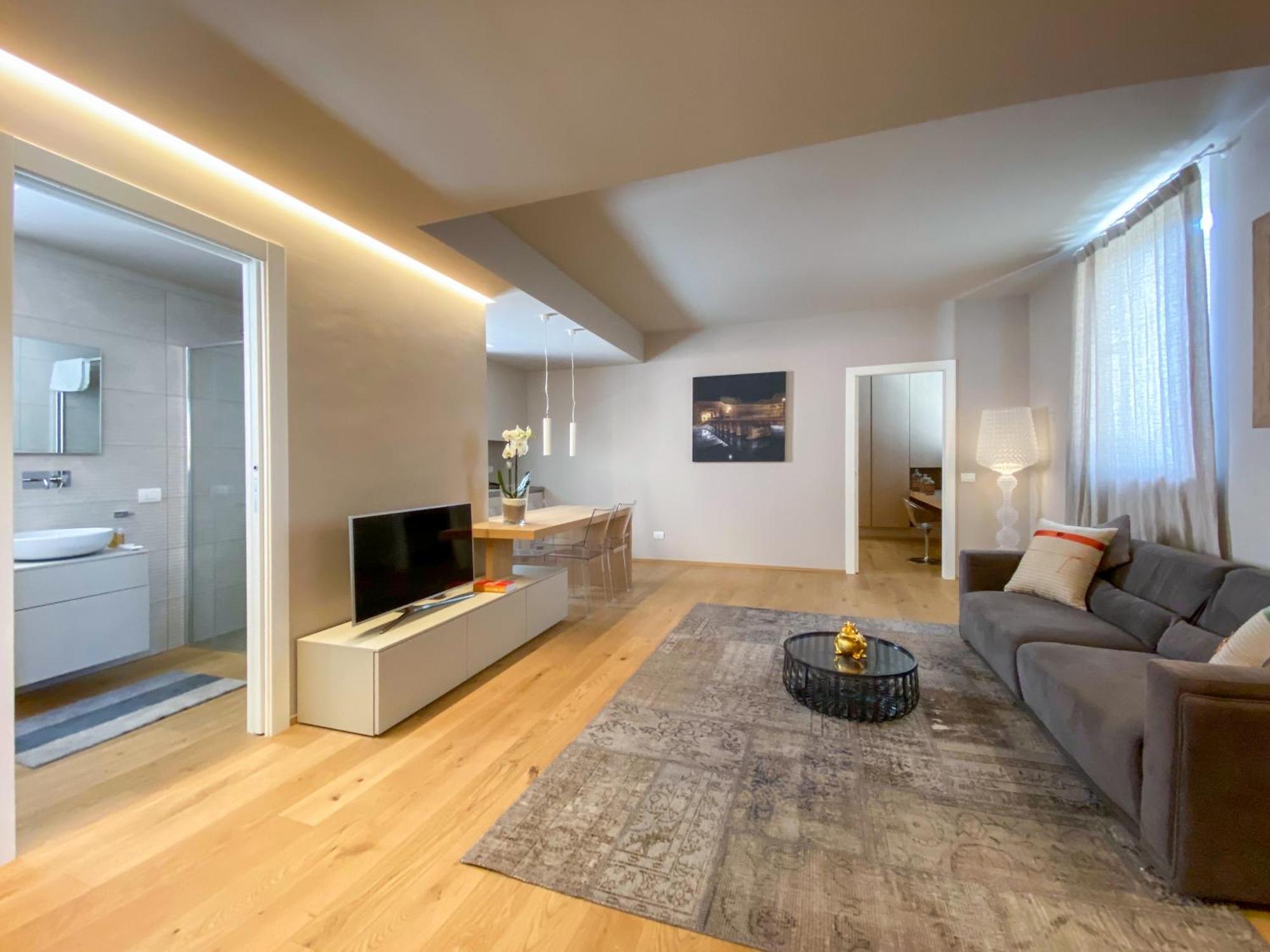 Time To Be - Luxury Apartments Centro Storico 佩斯基耶拉德加达 外观 照片